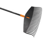 Fiskars 1003465 Large Solid Leaf Rake